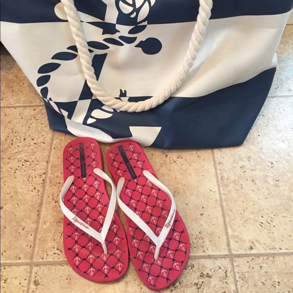 ⚓️ Ipanema Anchor Flip Flops